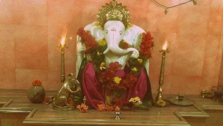 गणेशोत्सव स्पेशल : गुहागरच्या या बाप्पाला का म्हणतात 'उफराटा गणपती'??