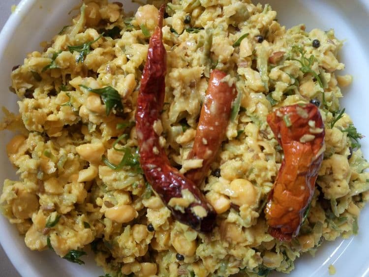 १.  आंबेडाळ: