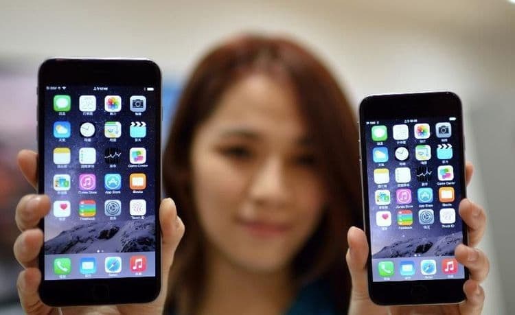 चिनी तरूणीचा २० प्रियकरांना चुना  : आयफोन्स विकून घेतलं घर !! 