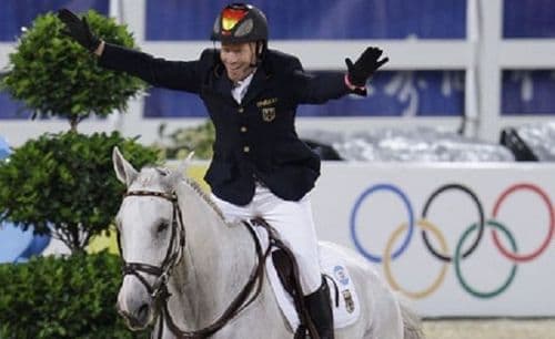 घोडेस्वारी (Equestrian)