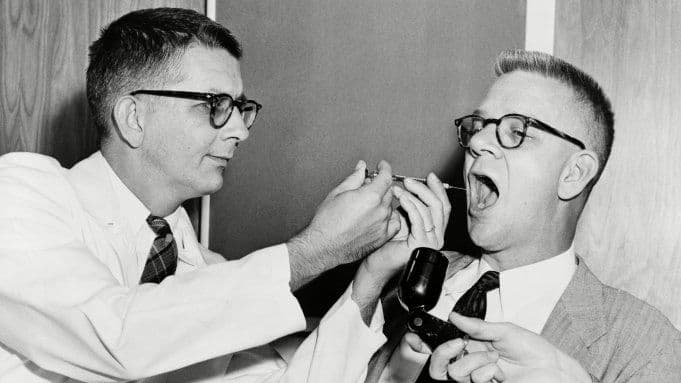 प्रोजेक्ट MK Ultra-१: माणुसकी शब्दाला कलंक अशा सीआयएच्या अघोरी कारस्थानाची कथा!!