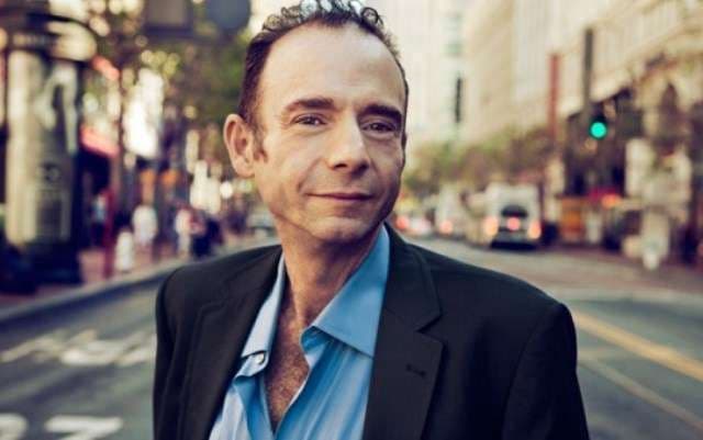 एचआयव्हीपासून मुक्त झालेला जगातला पहिला माणूस...मात्र त्याचा या आजाराने घात केला!!