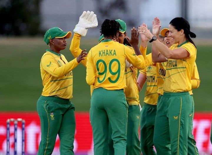 पाकिस्तानचे वुमेन्स वर्ल्ड कप स्पर्धेतील आव्हान संपुष्टात; सलग तिसऱ्या सामन्यात चाखली पराभवाची चव