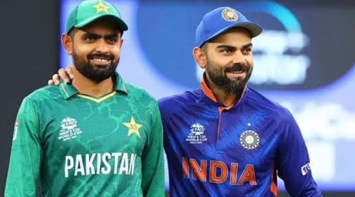 शोएब अख्तरची भविष्यवाणी!! हे दोन संघ अंतिम सामन्यात येणार आमने - सामने...