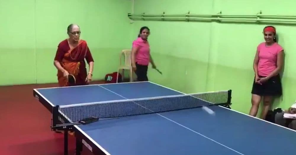 भेटा टेनिस चॅम्पियन सुप्पर आजींना !!