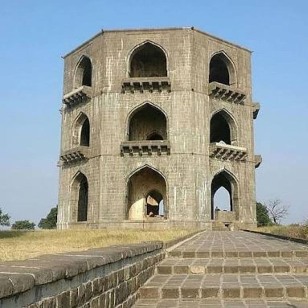 चांदबीबीचा महाल म्हणून ओळखली जाणारी ही देखणी वास्तू नक्की आहे तरी काय?