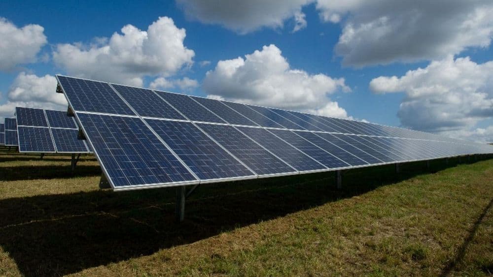 इंटरनॅशनल सोलार अलायन्स, भारत सरकार आणि जागतिक बँकेने मिळून नवा कोणता सौरऊर्जा प्रकल्प हाती घेतला आहे? त्याचा फायदा कसा आणि कुणाला?