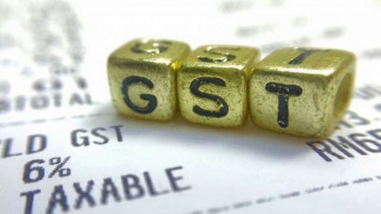 थोडी खुशी, थोडा गम : GST मुळं काय होणार स्वस्त आणि काय होईल महाग?