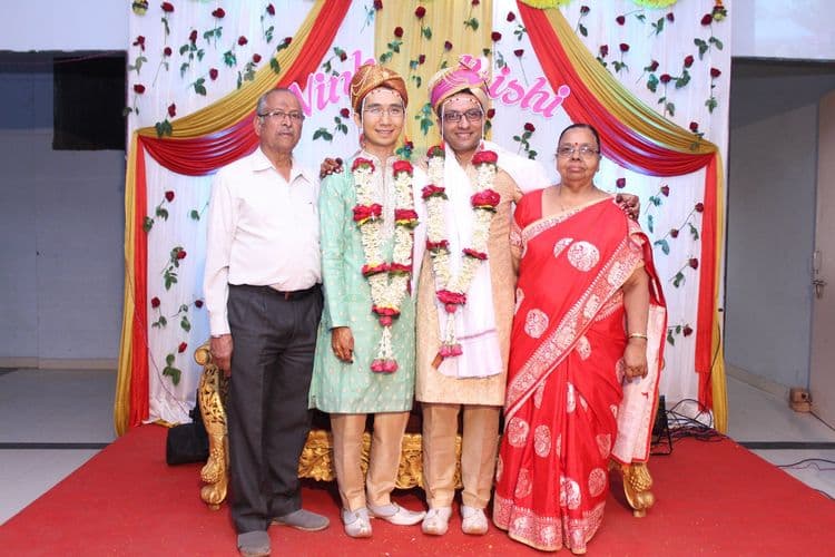 खुद्द नवरदेवाच्या तोंडून ऐका यवतमाळच्या गे मॅरेजची खरीखुरी कहाणी..
