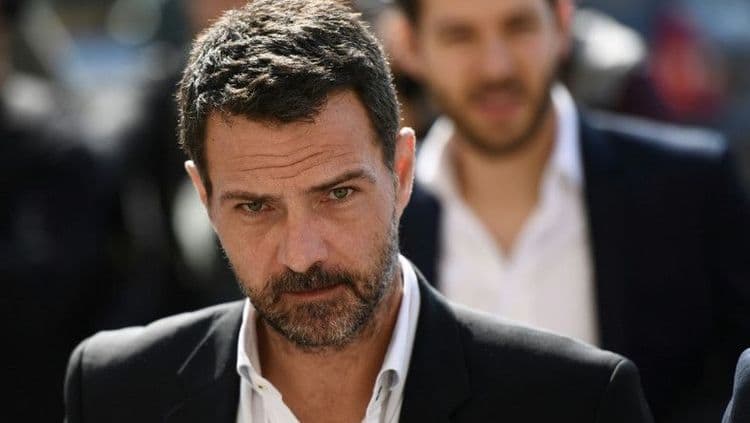 भेटा जगातल्या सर्वात कफल्लक माणसाला...कोण आहे तो आणि त्याच्या नावावर हा विश्वविक्रम का आहे ?