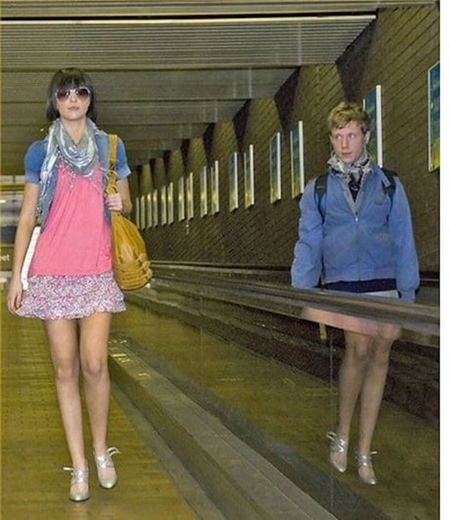 १०. टायमिंग बघताय ना ?