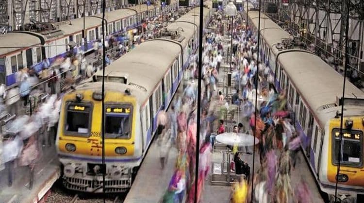 मुंबईमध्ये अशी होते नवीन वर्षाची घोषणा ? तुम्हाला माहित होतं का ?