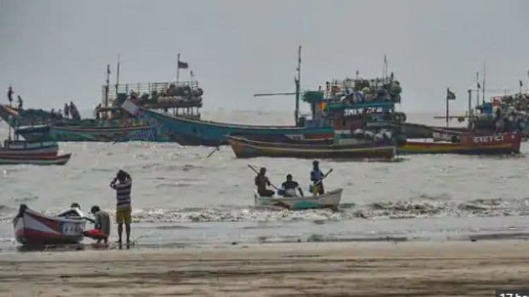 वादळाची परिस्थिती असल्यास