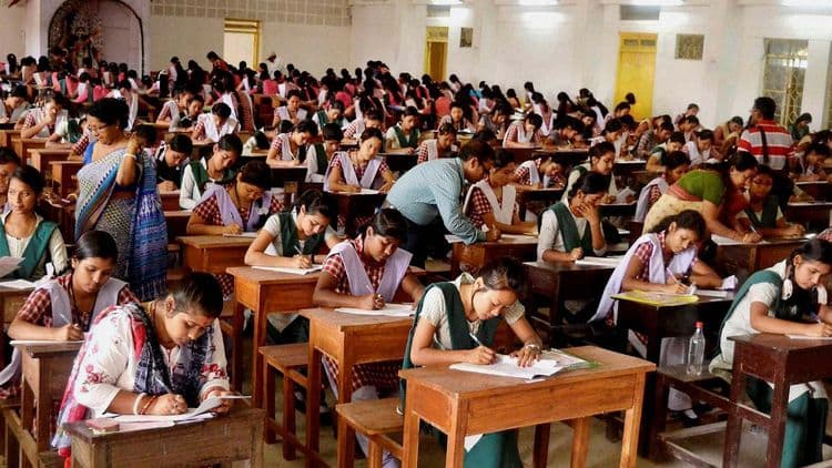 १० वी आणि १२ वी बोर्डाची परीक्षा नाही? एका क्लिकवर जाणून घ्या नवीन शैक्षणिक धोरण !!
