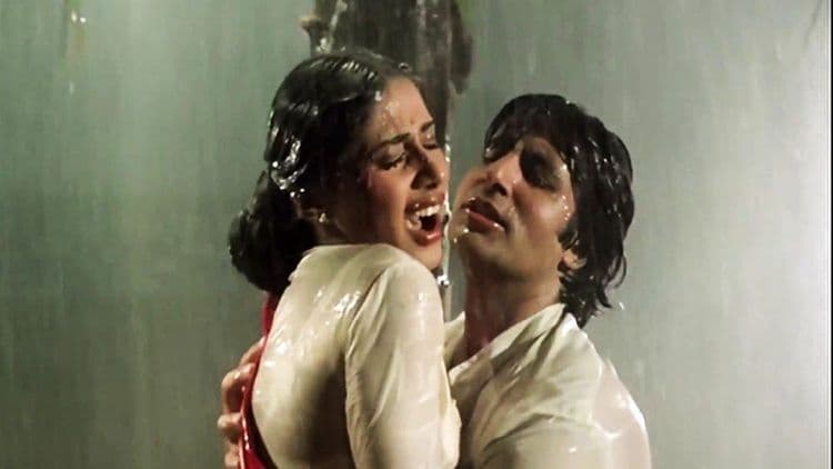 ''आज रपट जायें तो' या गाण्यातील अमिताभ आणि स्मिता पाटील यांच्या रोमँटिक सीनवरुन 'ओलीस धरणे' असा वाक्यप्रचार करणे कोणाच्या आयडियाची कल्पना असेल?