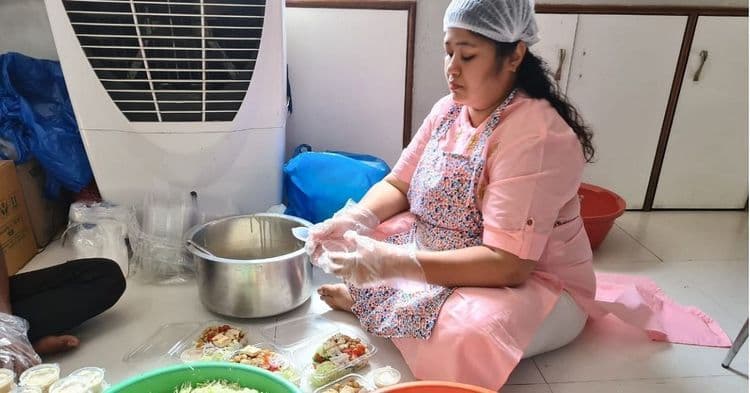 फक्त ३५०० रुपयांची गुंतवणूक करून व्यवसाय सुरु केलेली हि महिला आता दरमहा १.५ लाख रुपये कमावते