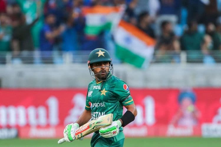 Babar Azam Birthday Special: खास विक्रमांच्या बाबतीत विराट कोहली अन् रोहितलाही देतो टक्कर; पाहा विक्रमांची यादी...