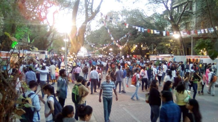 खेळ मांडला