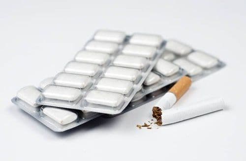 निकोटीन गमने खरोखर सिगरेटचं व्यसन सुटतं का ? वाचा विज्ञान काय म्हणतंय !!