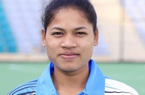 १. दीप ग्रेस एक्का