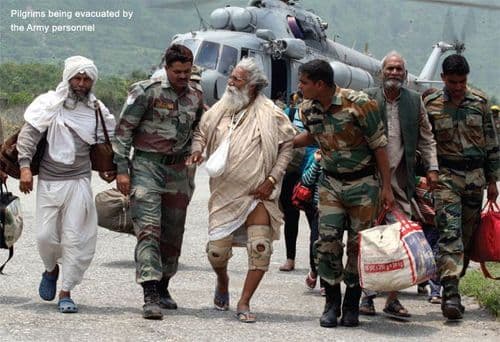 ११. २०१३ साली उत्तराखंडच्या पुराच्या वेळी भारतीय सैन्याने एक नवीन इतिहास रचला होता. पुरात अडकलेल्यांना वाचवण्यासाठी भारतीय सैन्याचे दिवसरात्र प्रयत्न चालू होते. हे बचाव कार्य जगातल्या सर्वात मोठ्या बचाव कार्यापैकी एक होतं.