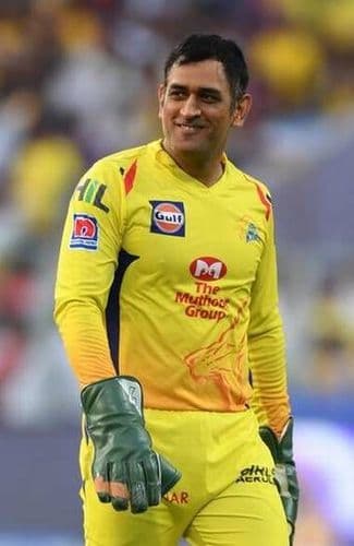 १. महेंद्र सिंग धोनी