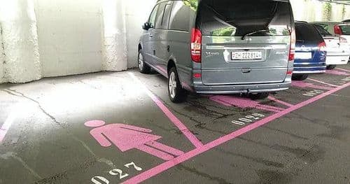 ४.स्वित्झर्लंड –