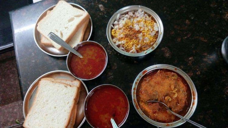 ५. रामनाथ मिसळ