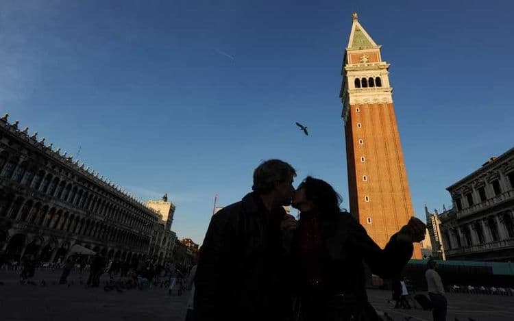 ९. व्हेनिस