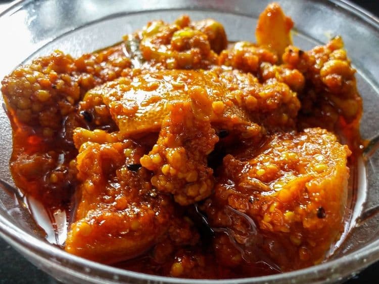 1. मिक्स भाज्यांचे लोणचे: