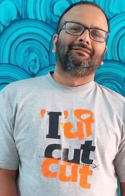 9) गणेश पंडित