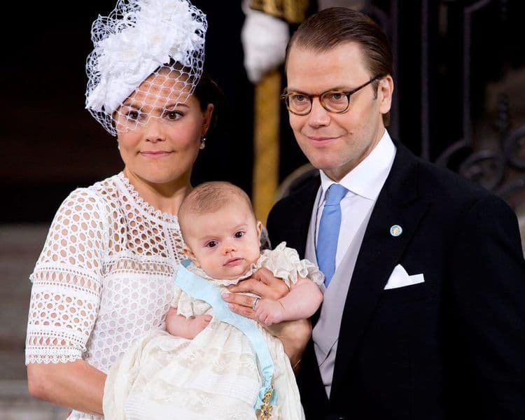 नाकारली गेलेली नावे-