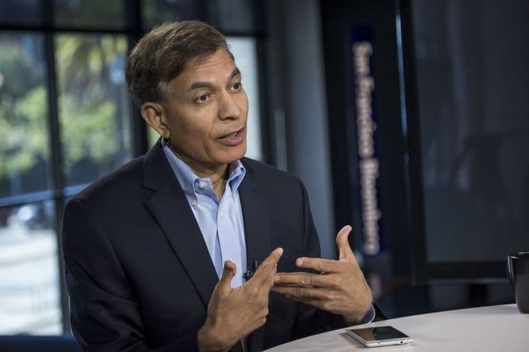 १०) जय चौधरी