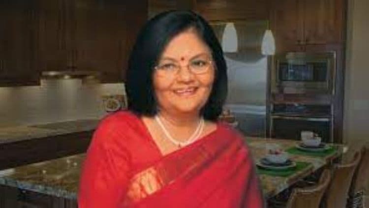 ७. तरला दलाल