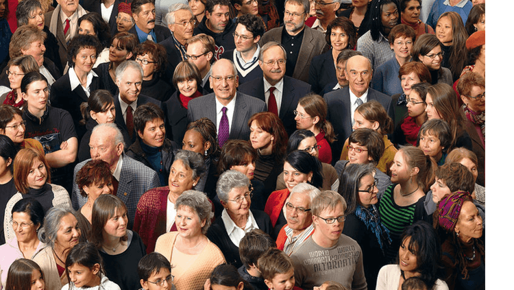 आम्ही कोणाच्याही बाजूचे नाही