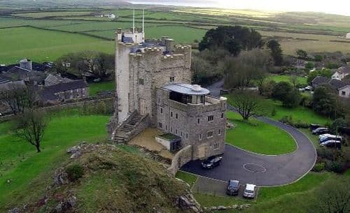 ९. रोश्च किल्ला, इंग्लंड