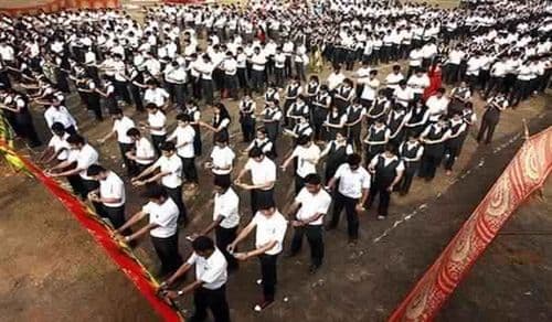 ७. सर्वात जास्त सेल्फी घेण्याचा रेकॉर्ड