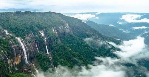 १ चेरापुंजी -